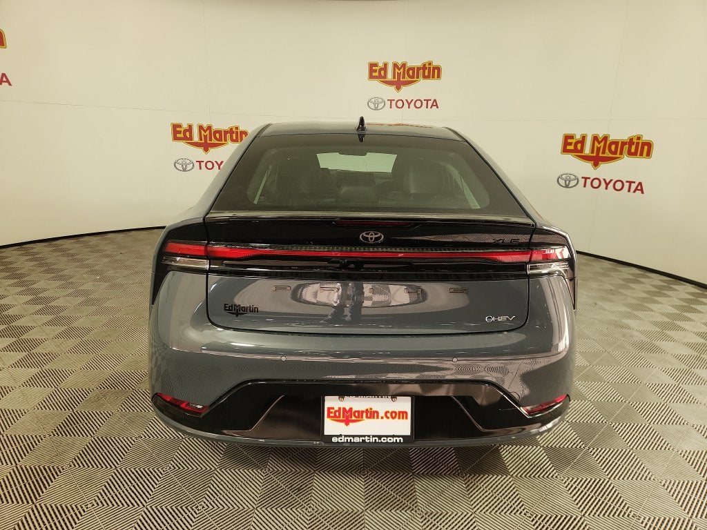 2027 Toyota Prius XLE