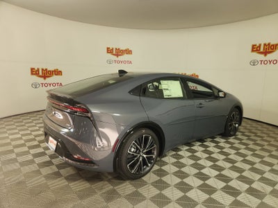 2027 Toyota Prius XLE