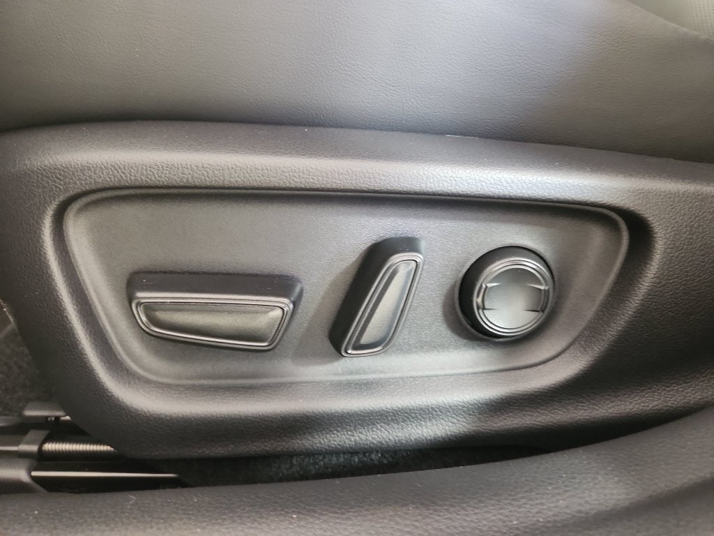 2027 Toyota Prius XLE