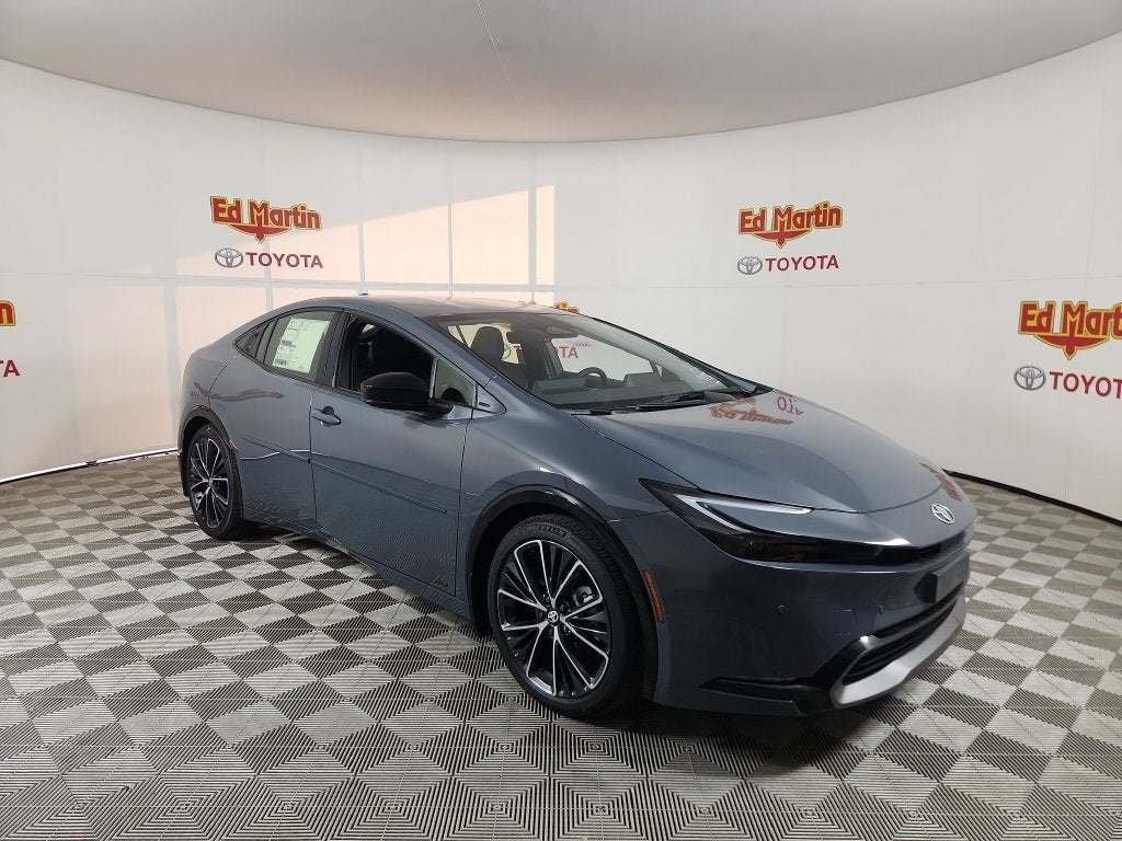 2027 Toyota Prius XLE