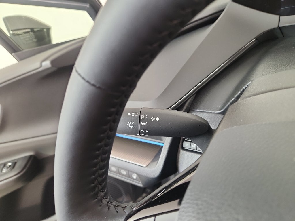 2027 Toyota Prius XLE