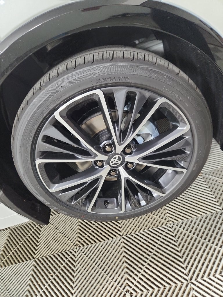 2027 Toyota Prius XLE