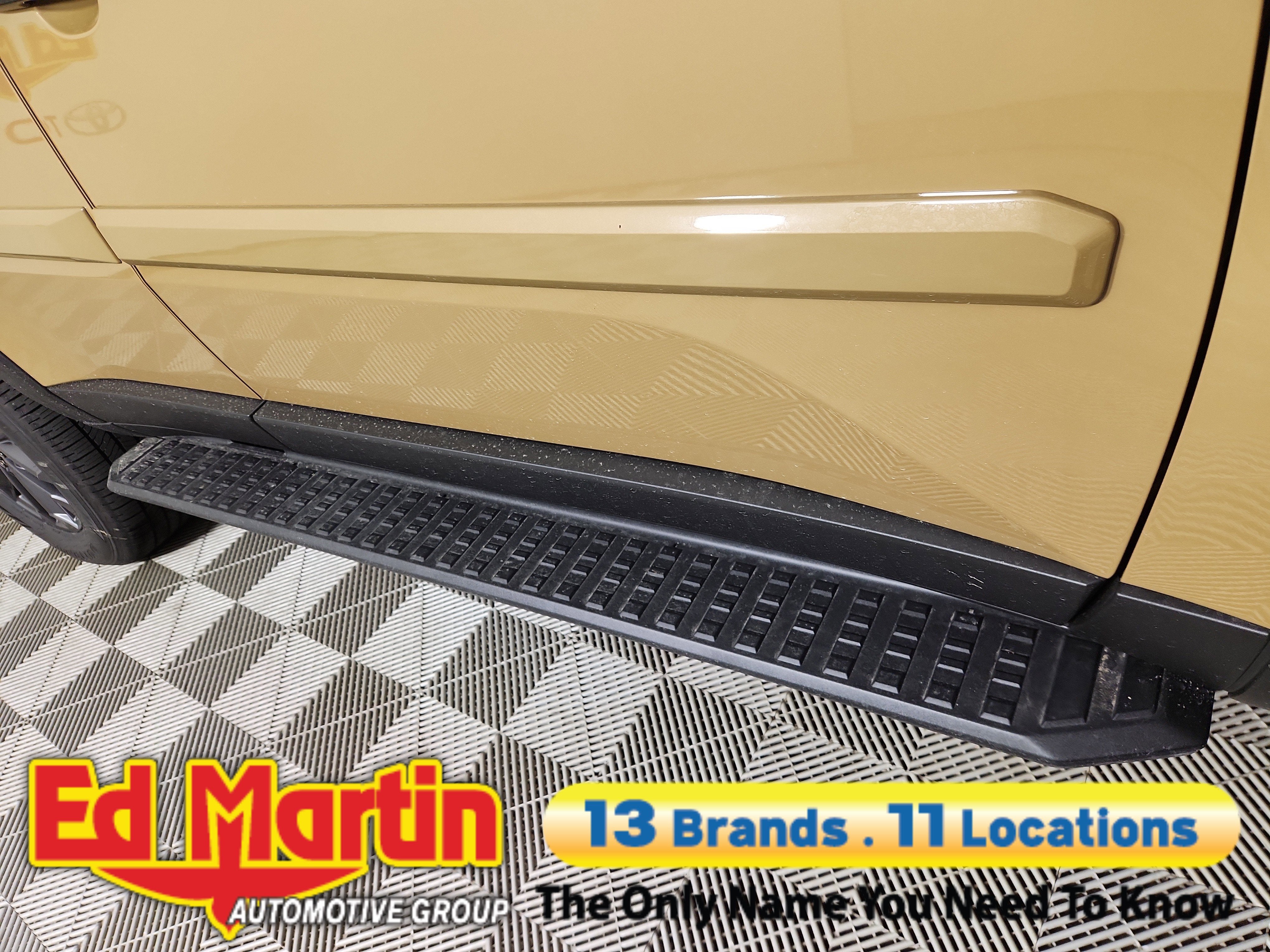 2026 Toyota Land Cruiser 4DR 4WD