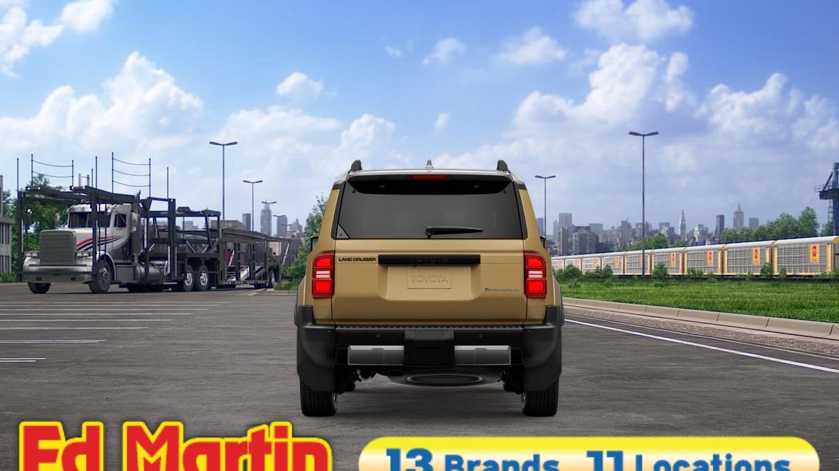 2026 Toyota Land Cruiser 4DR 4WD