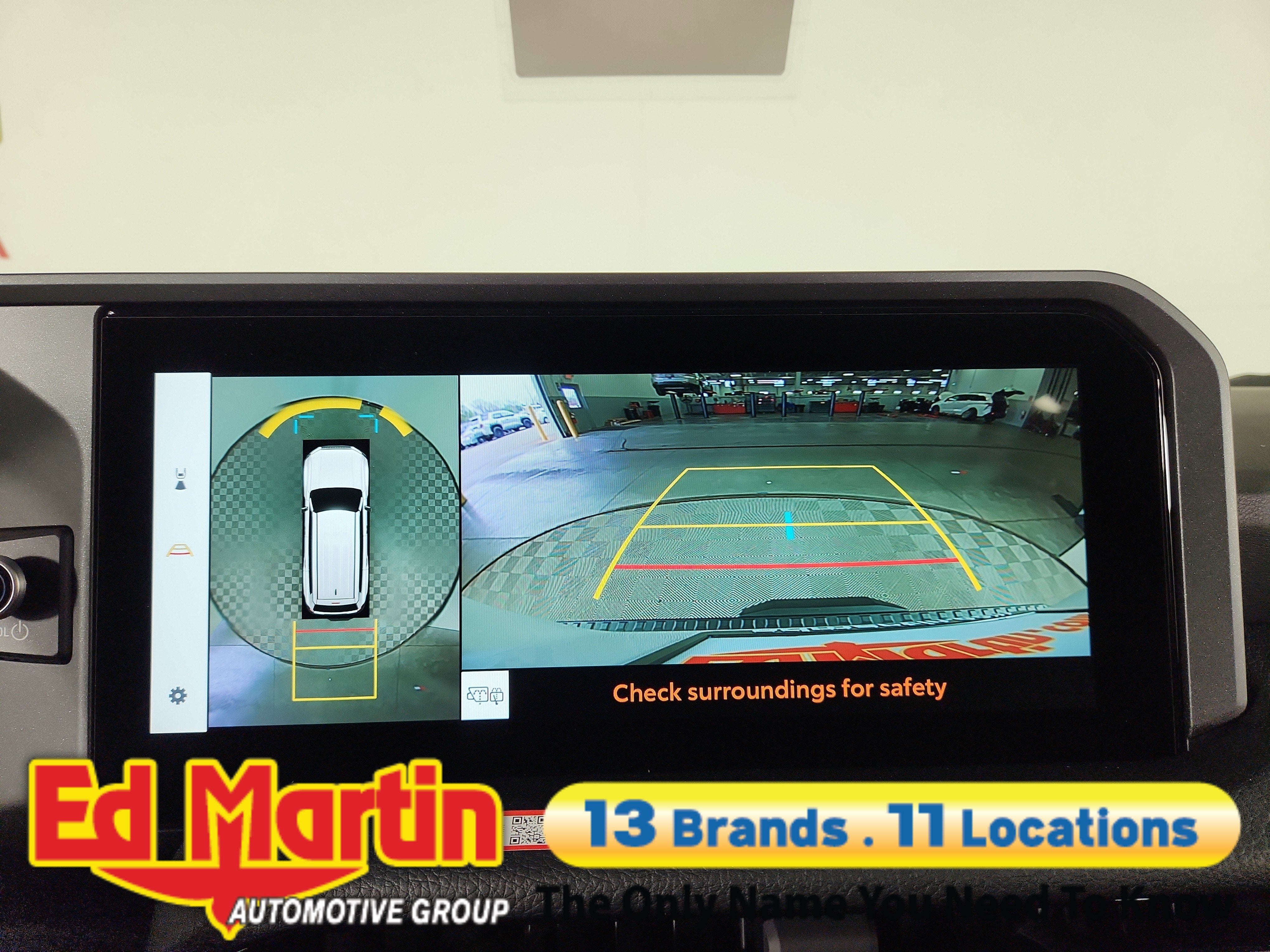 2026 Toyota Land Cruiser 4DR 4WD