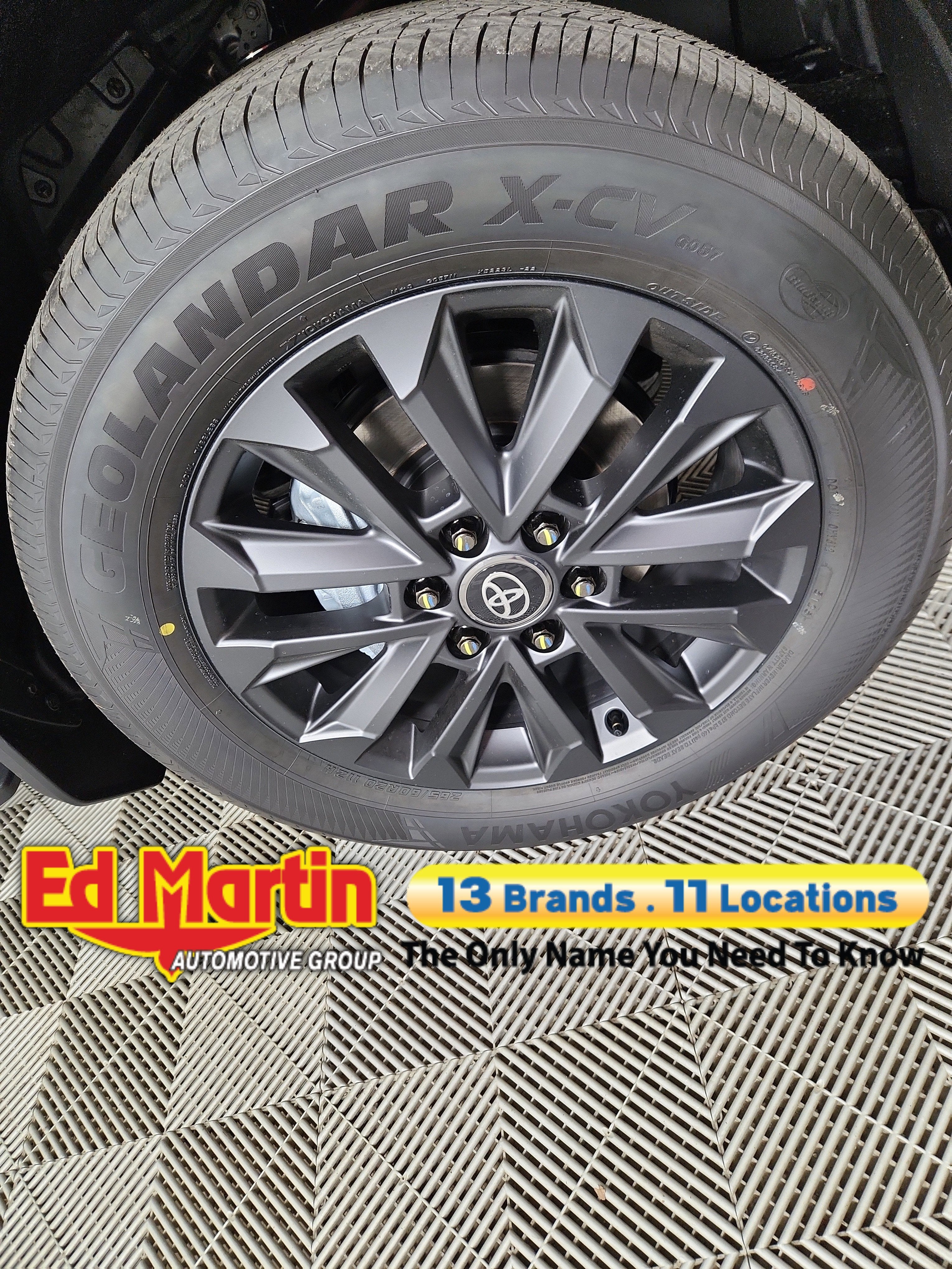 2026 Toyota Land Cruiser 4DR 4WD