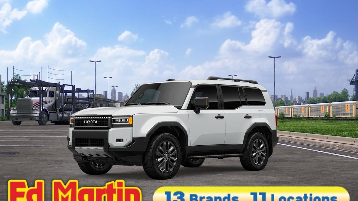 2026 Toyota Land Cruiser 4DR 4WD