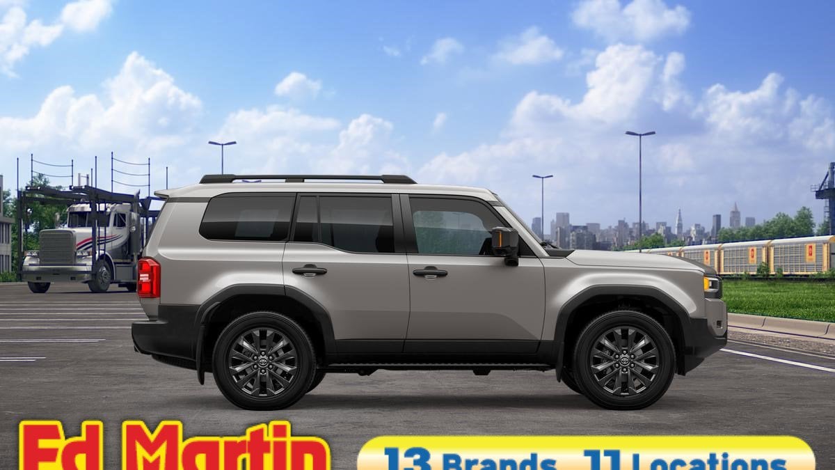 2026 Toyota Land Cruiser 4DR 4WD