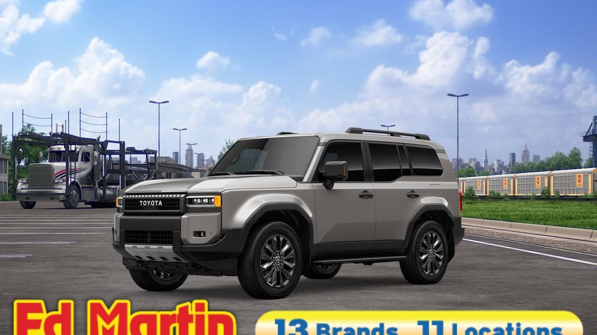 2026 Toyota Land Cruiser 4DR 4WD