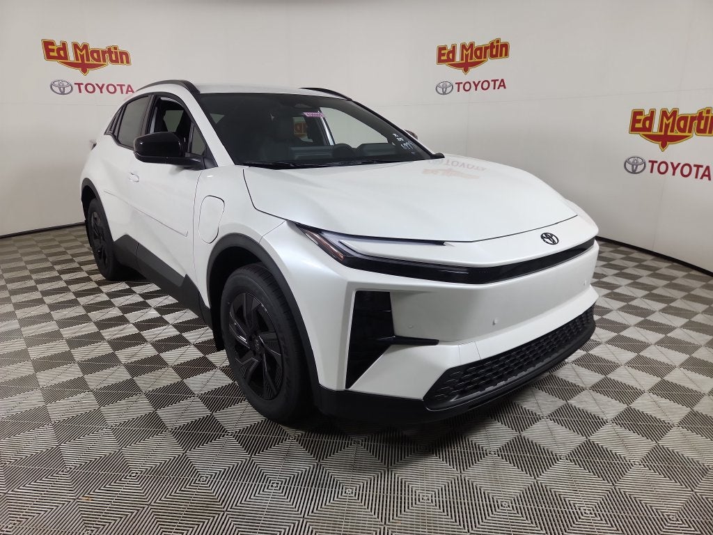 2026 Toyota C-HR SE