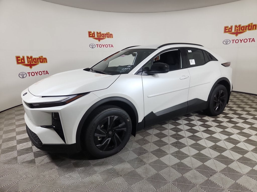 2026 Toyota C-HR SE
