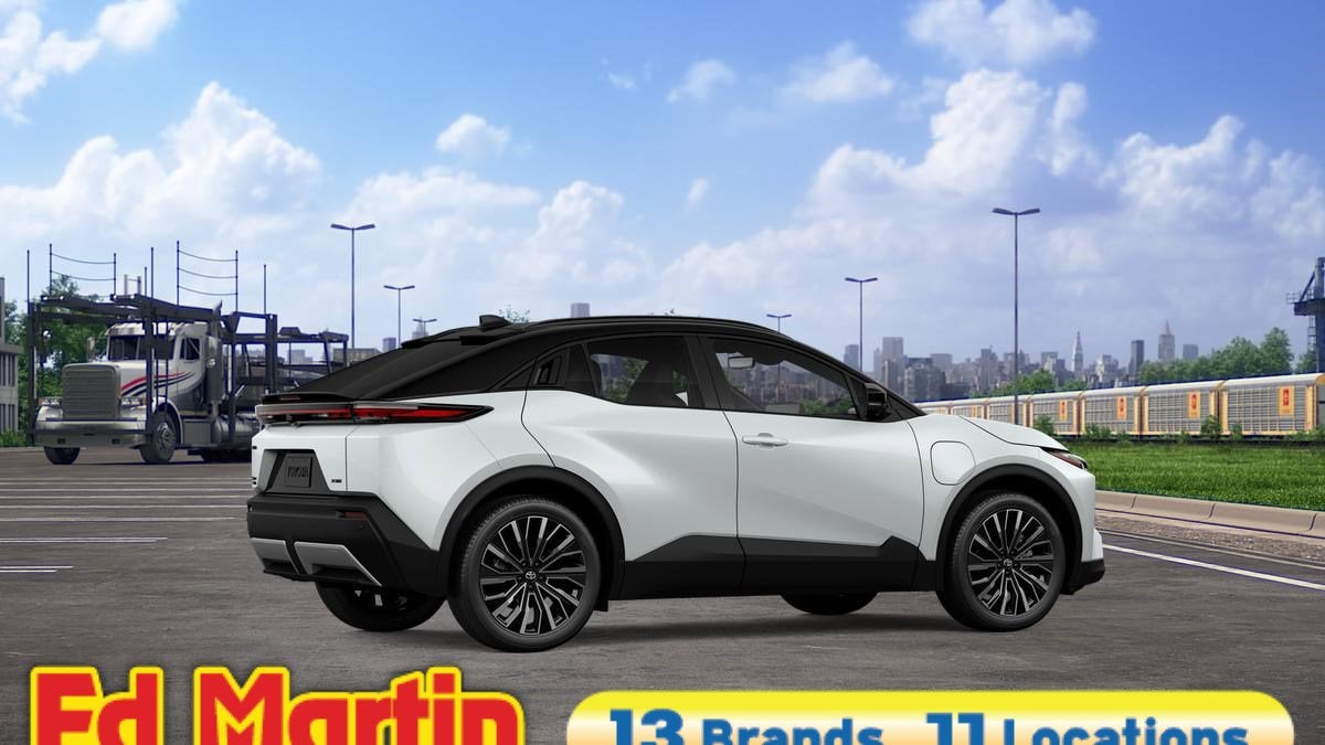 2026 Toyota C-HR XSE