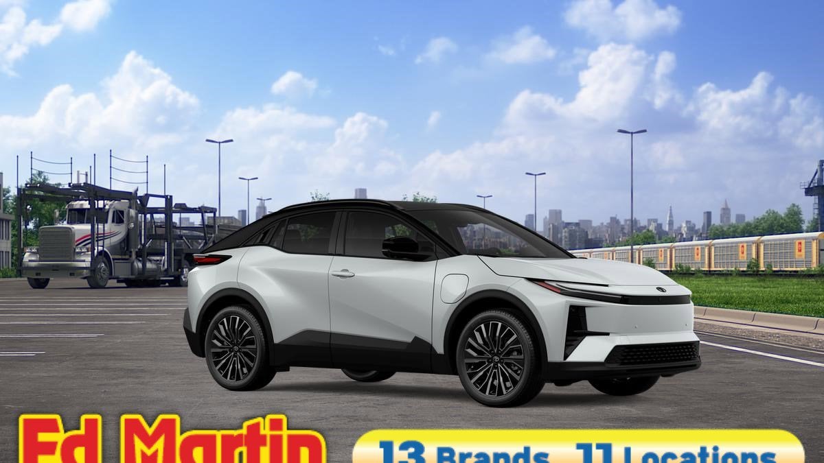 2026 Toyota C-HR XSE