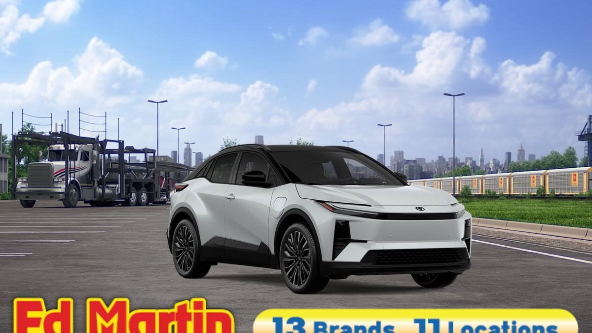 2026 Toyota C-HR XSE