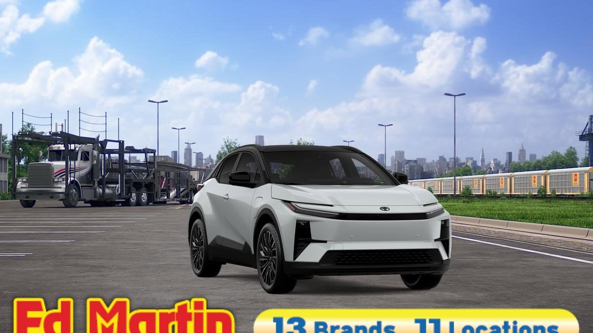 2026 Toyota C-HR XSE