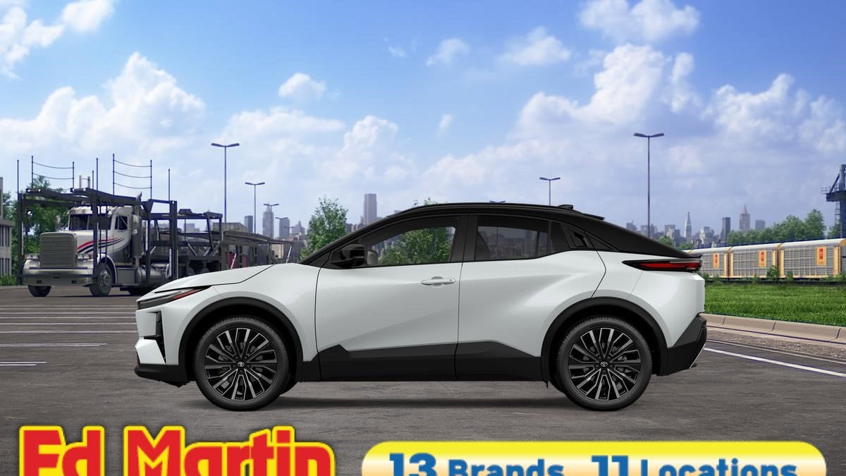 2026 Toyota C-HR XSE