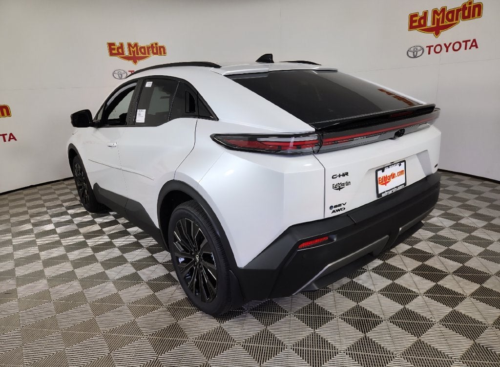 2026 Toyota C-HR XSE