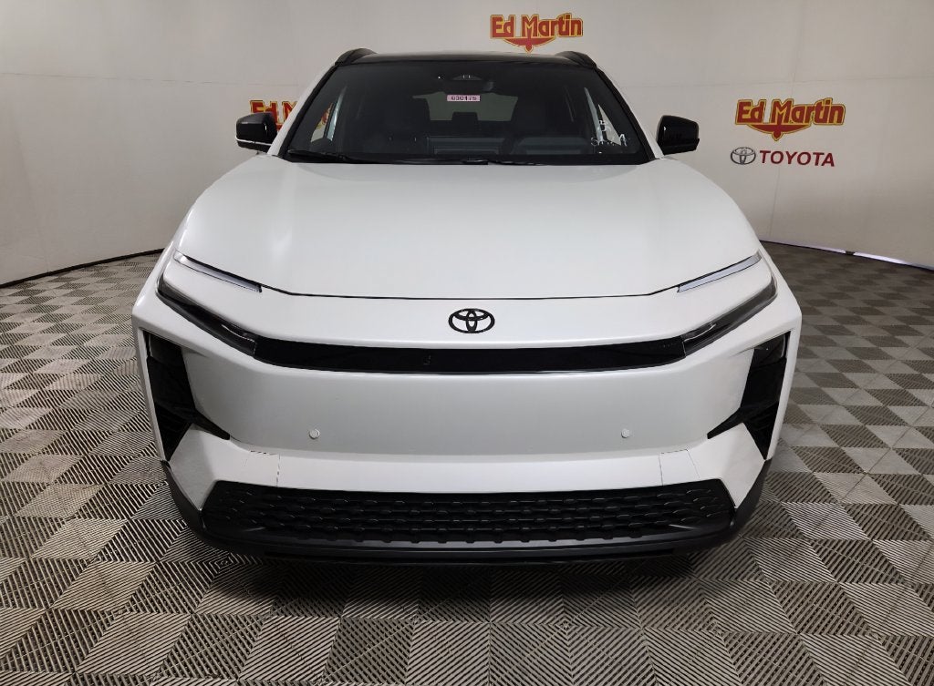 2026 Toyota C-HR XSE