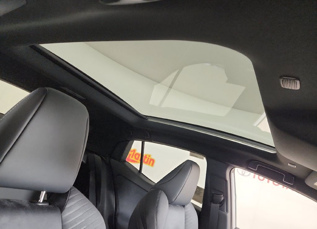 2026 Toyota C-HR XSE