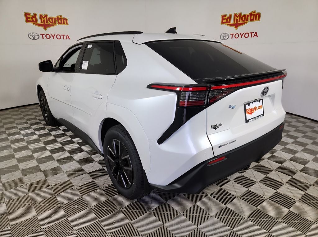 2026 Toyota bZ XLE Plus