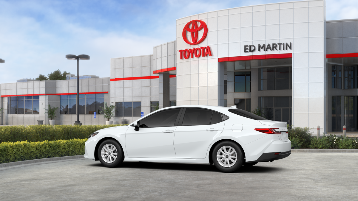 2027 Toyota Camry LE