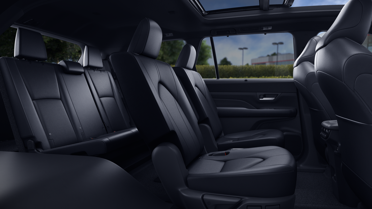 2026 Toyota Grand Highlander Hybrid Hybrid Nightshade
