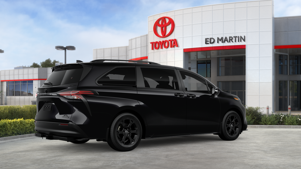 2026 Toyota Sienna Woodland Edition