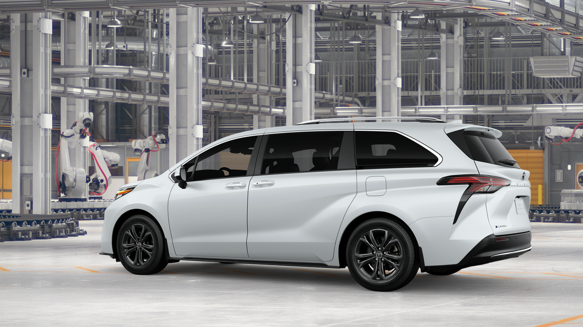 2026 Toyota Sienna Platinum
