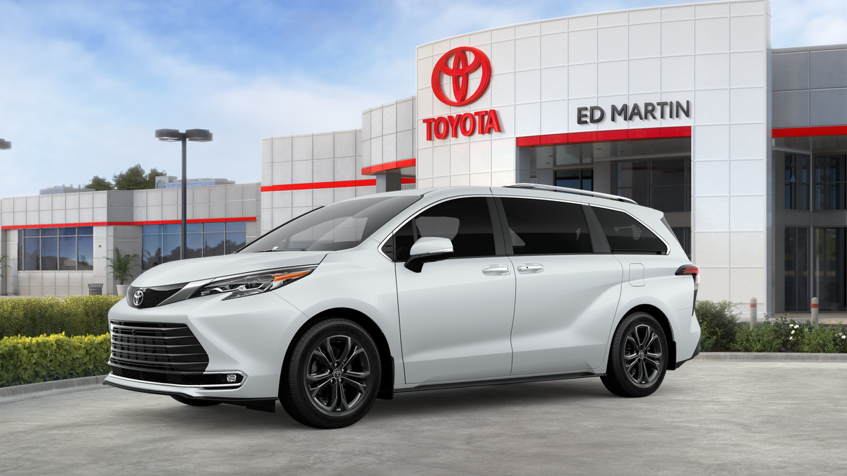 2026 Toyota Sienna Platinum