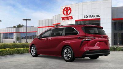 2026 Toyota Sienna XLE