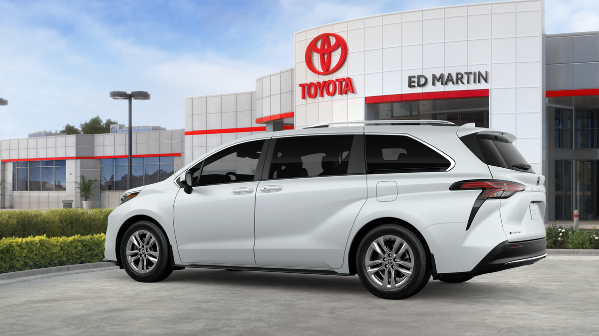 2026 Toyota Sienna Limited