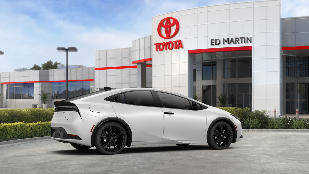 2027 Toyota Prius Plug-in Hybrid Nightshade
