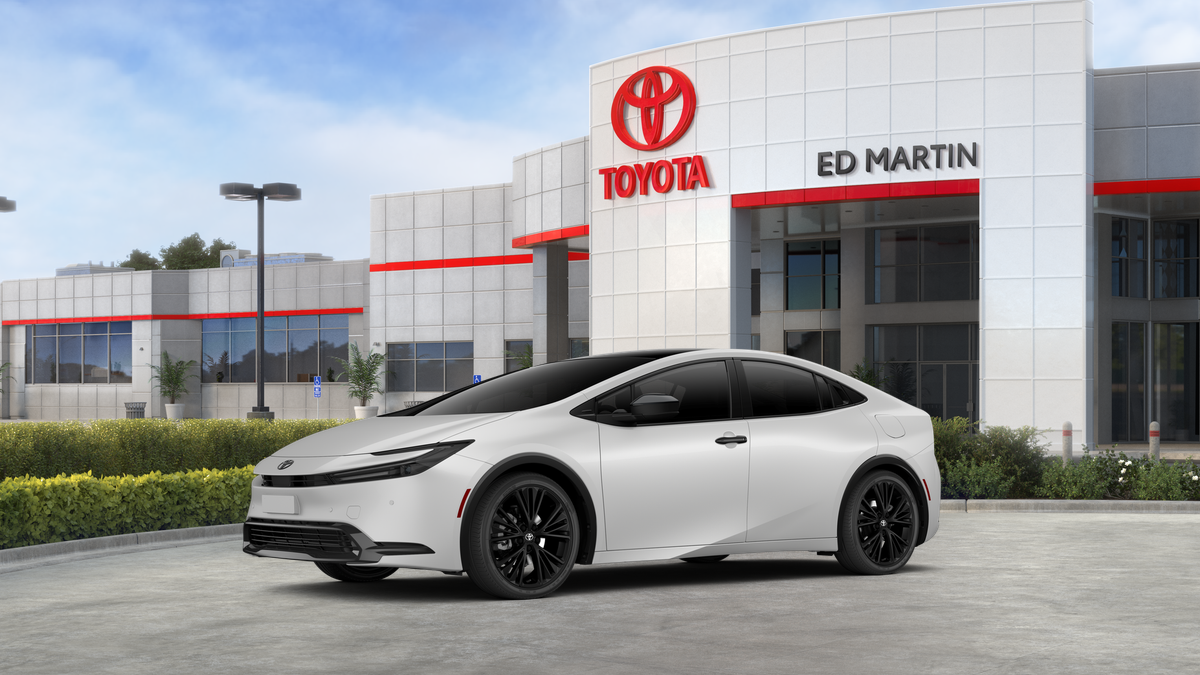 2027 Toyota Prius Plug-in Hybrid Nightshade