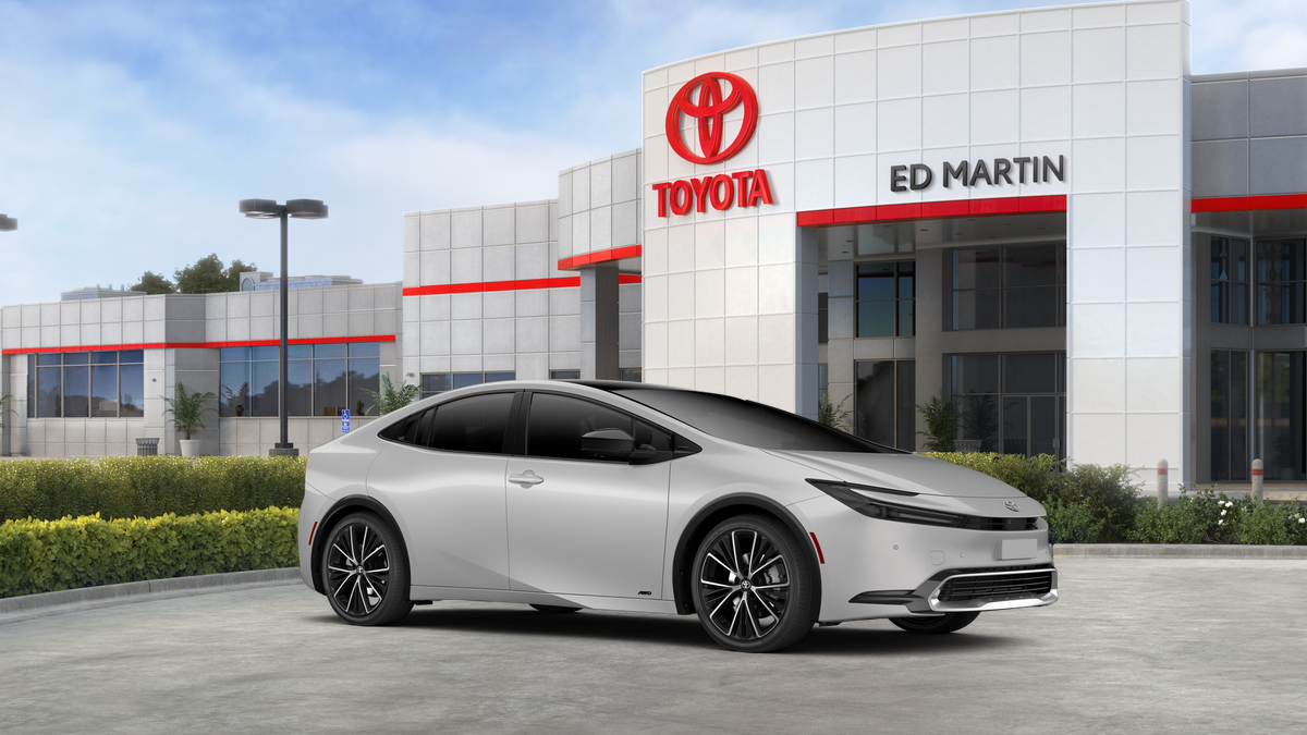 2027 Toyota Prius Limited AWD