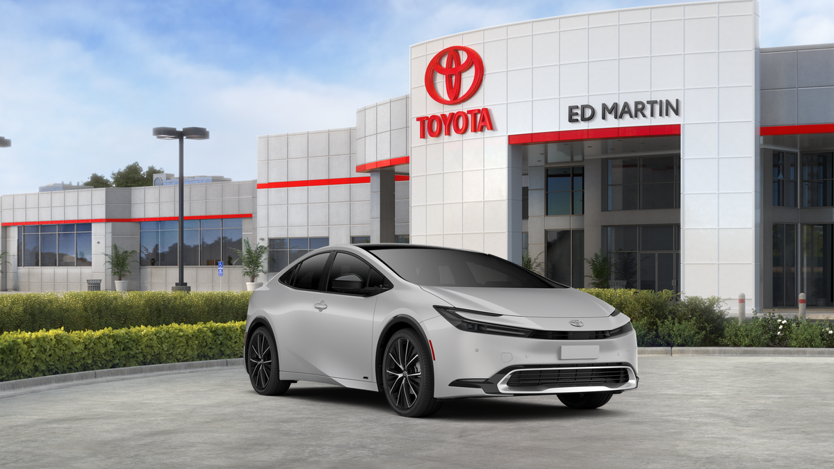 2027 Toyota Prius Limited AWD