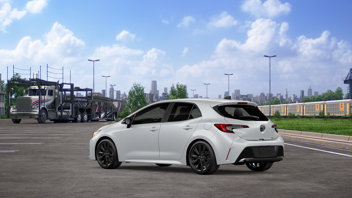 2027 Toyota Corolla Hatchback XSE