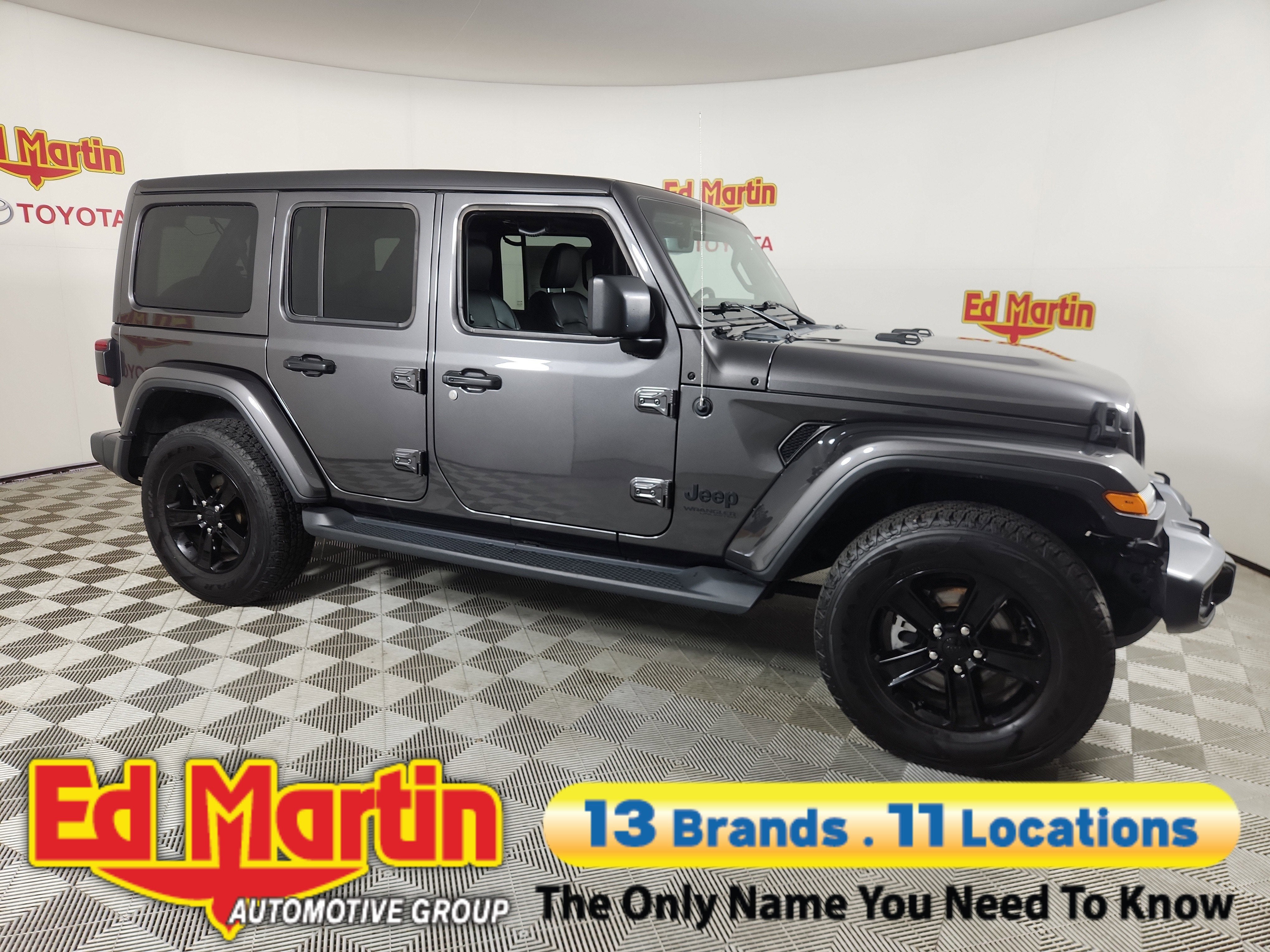 2020 Jeep Wrangler Unlimited Sahara Altitude