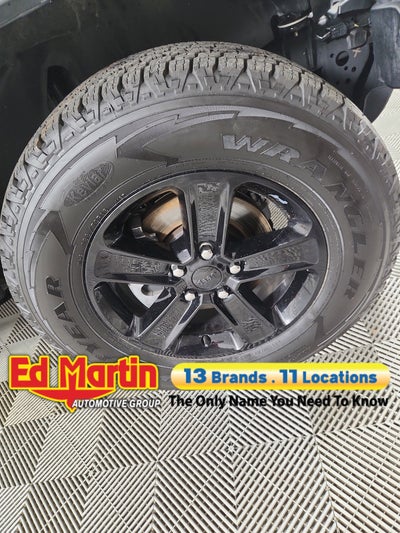 2020 Jeep Wrangler Unlimited Sahara Altitude