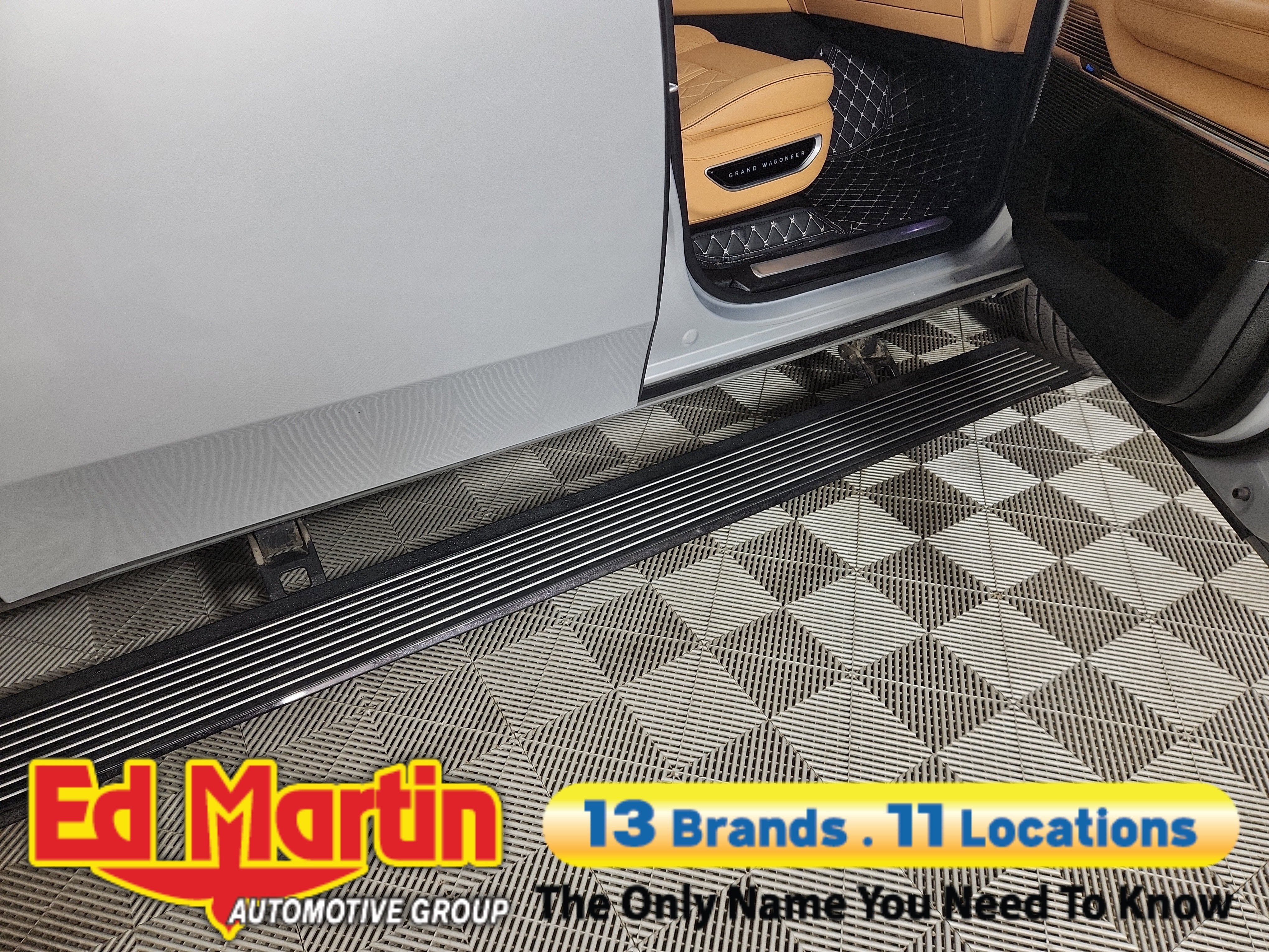 2025 Jeep Grand Wagoneer L Series III Obsidian