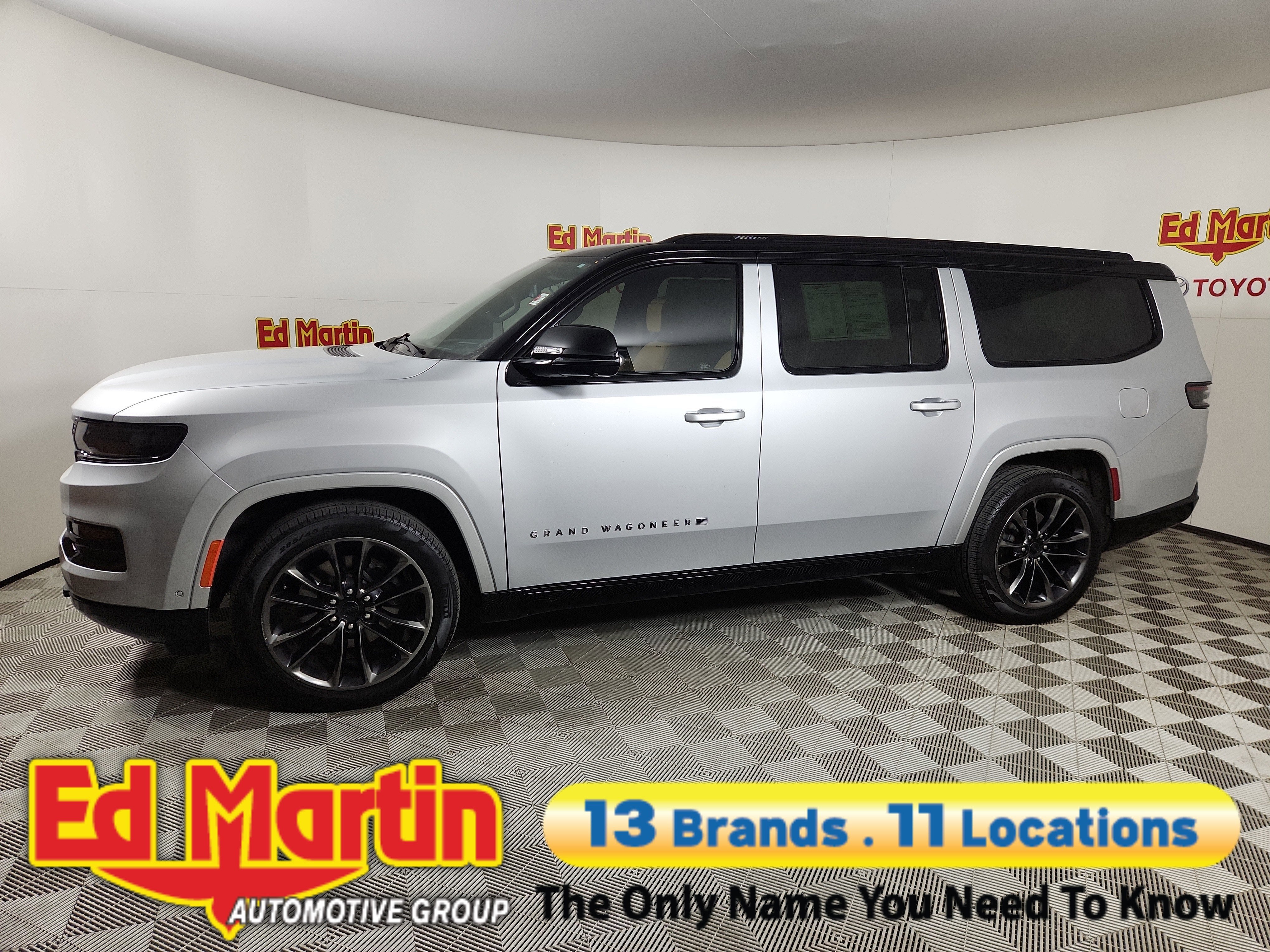 2025 Jeep Grand Wagoneer L Series III Obsidian