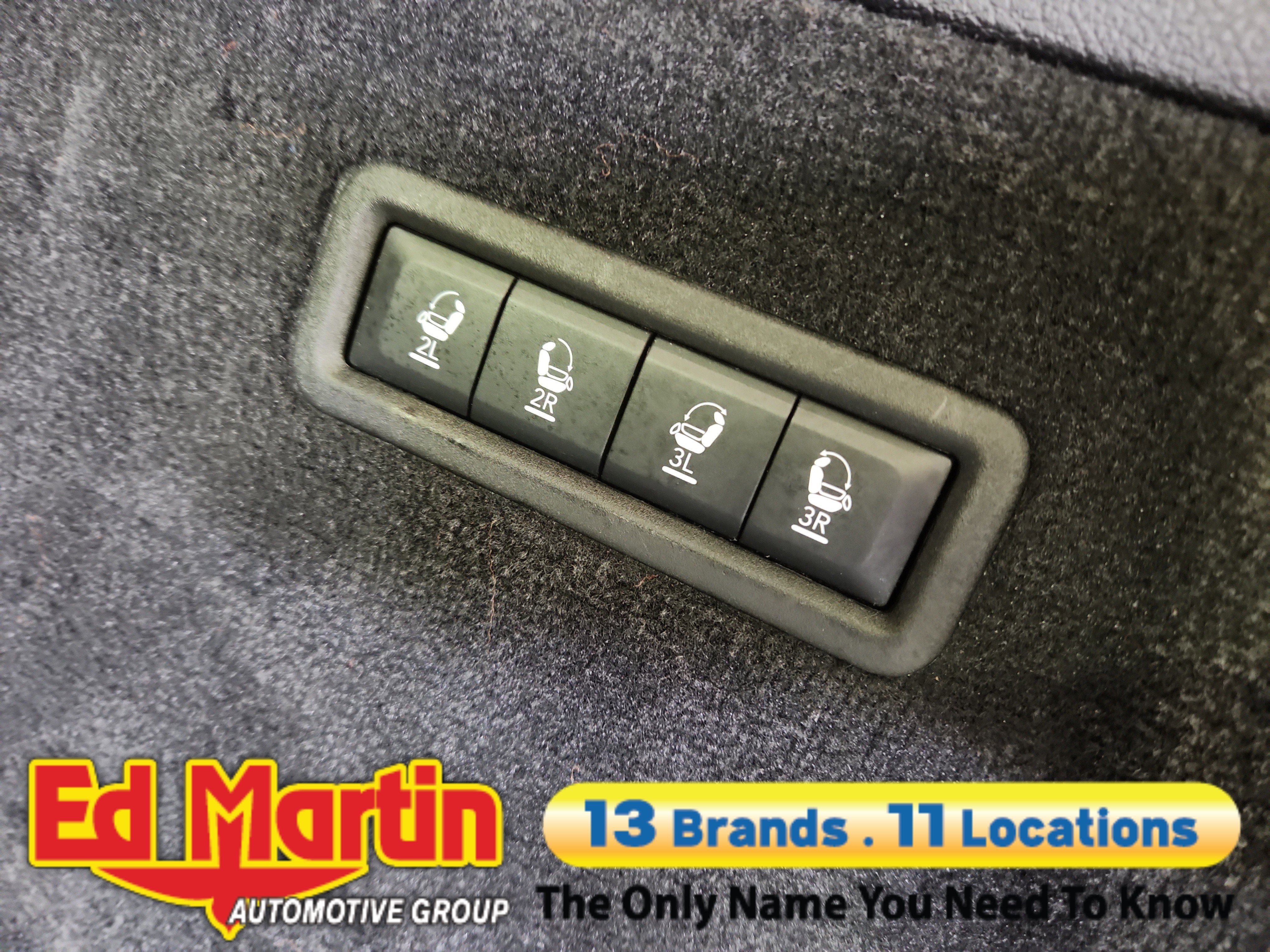 2025 Jeep Grand Wagoneer L Series III Obsidian