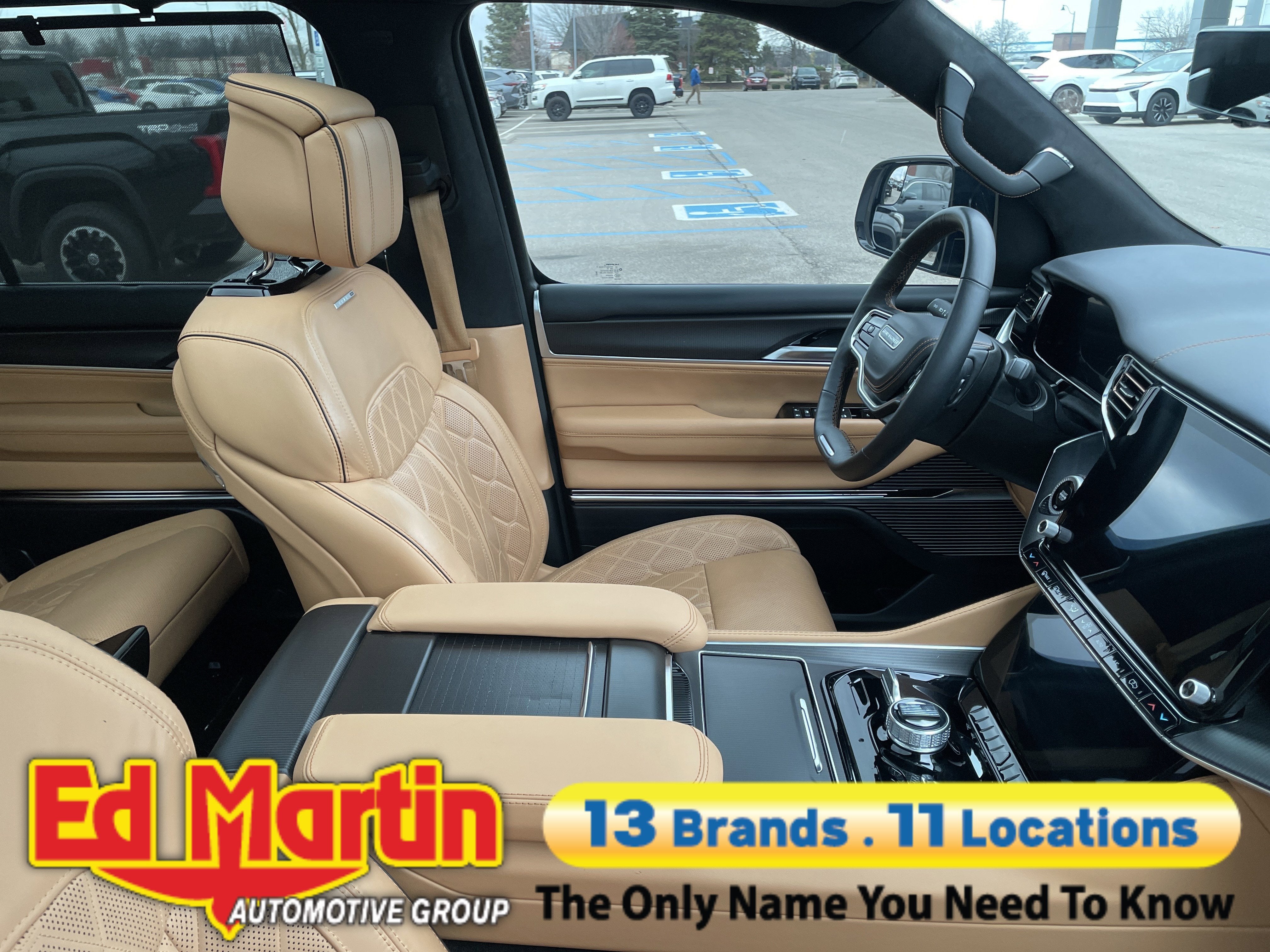 2025 Jeep Grand Wagoneer L Series III Obsidian