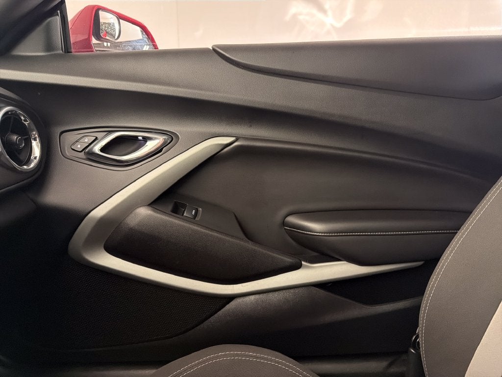 2017 Chevrolet Camaro SS 1SS
