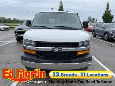 2018 Chevrolet Express Passenger LT