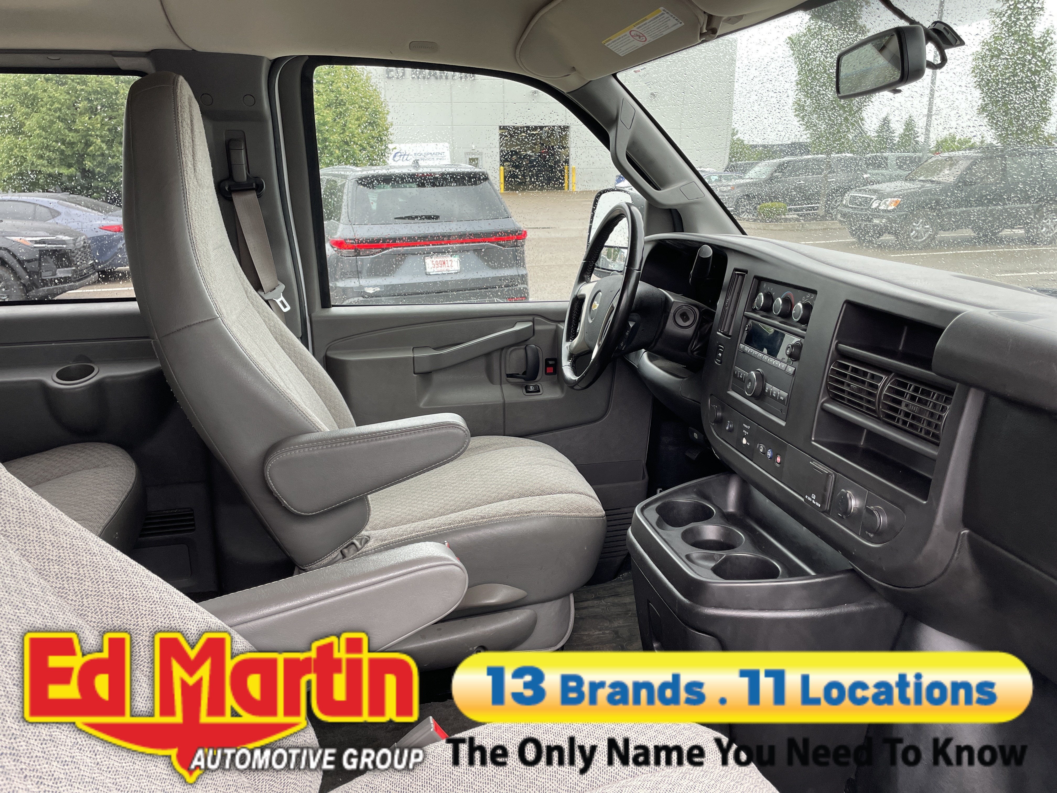 2018 Chevrolet Express Passenger LT