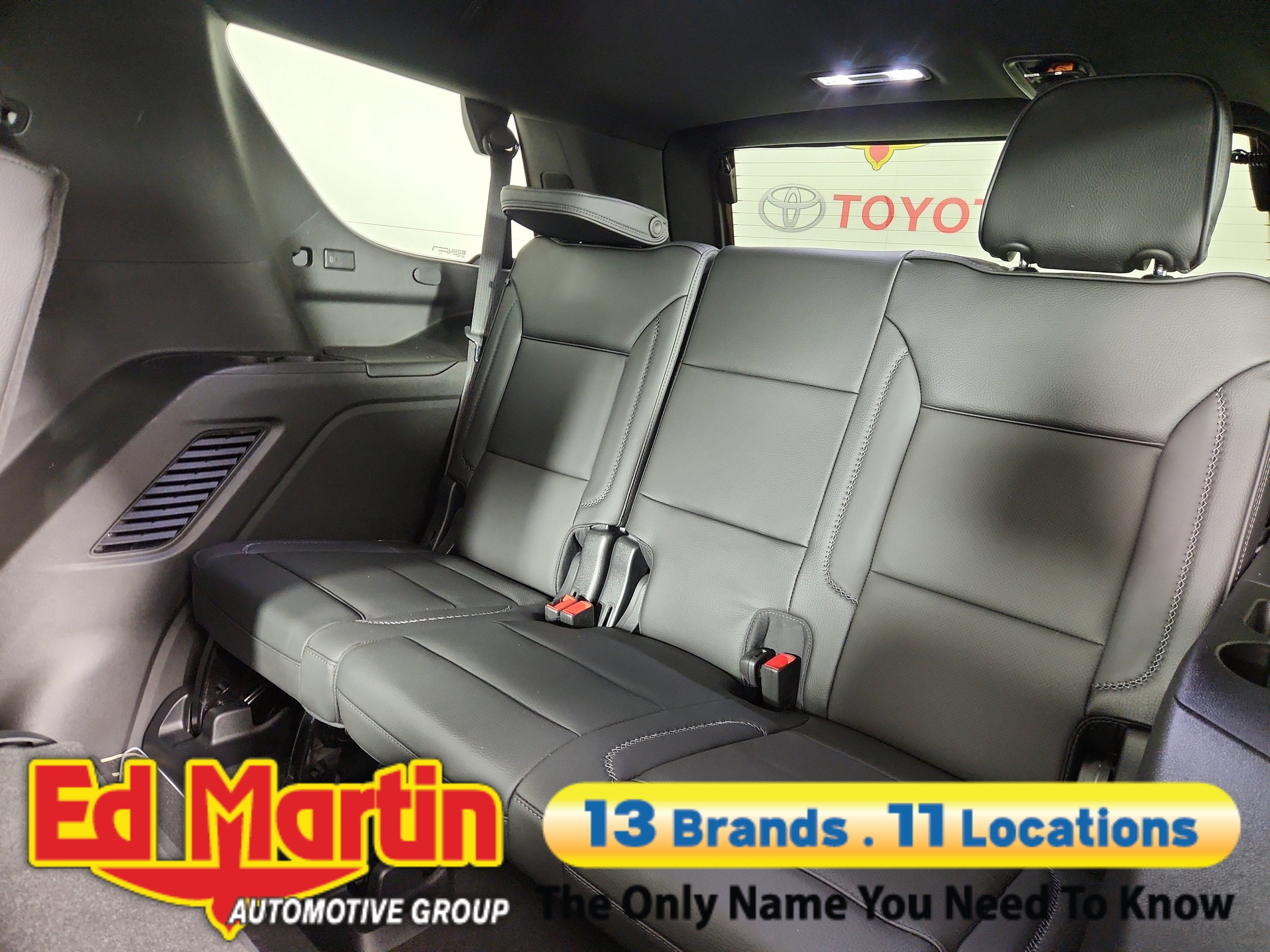 2022 GMC Yukon Denali - Photo 16