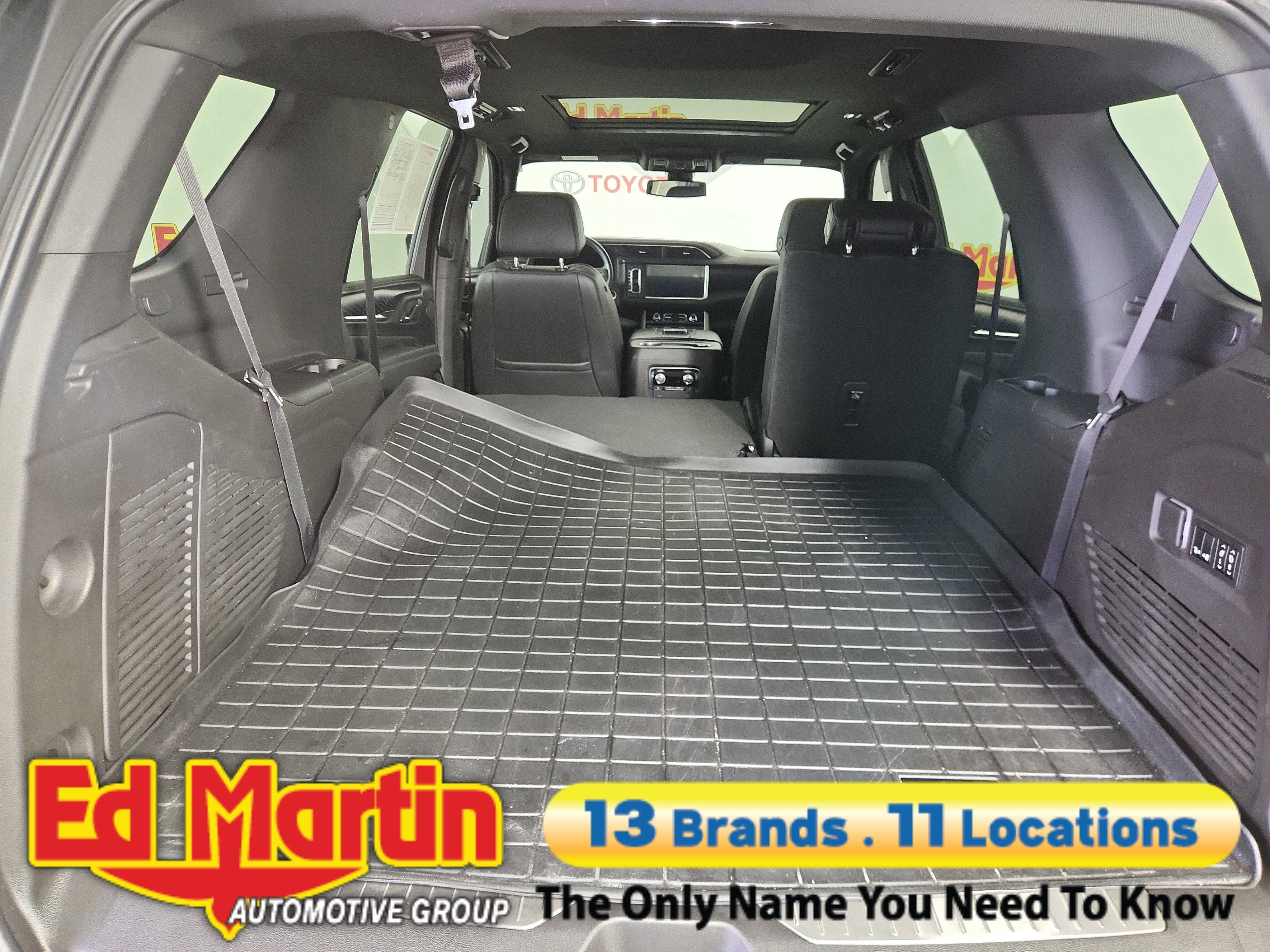 2022 GMC Yukon Denali - Photo 23