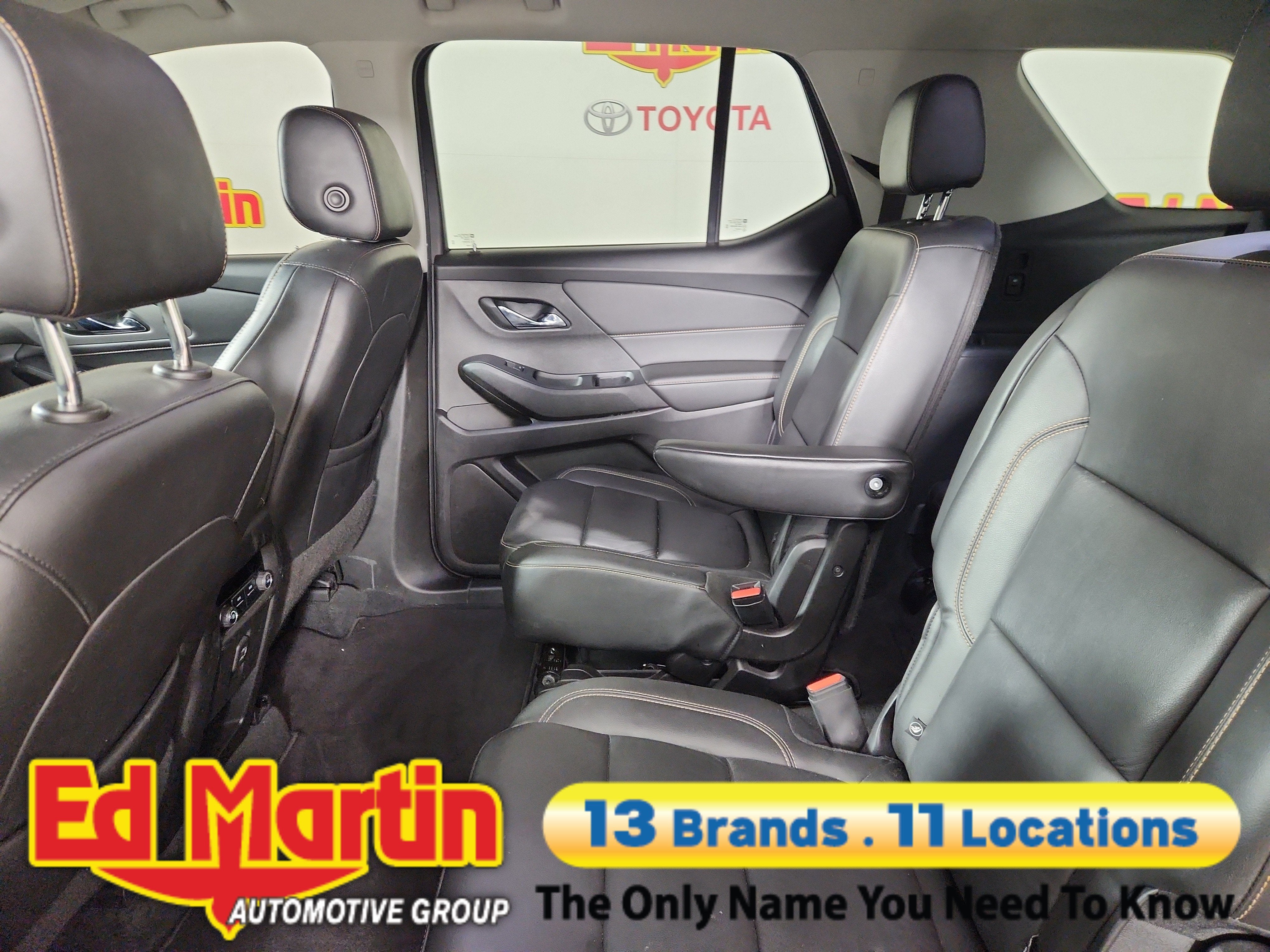 2021 Chevrolet Traverse LT Leather