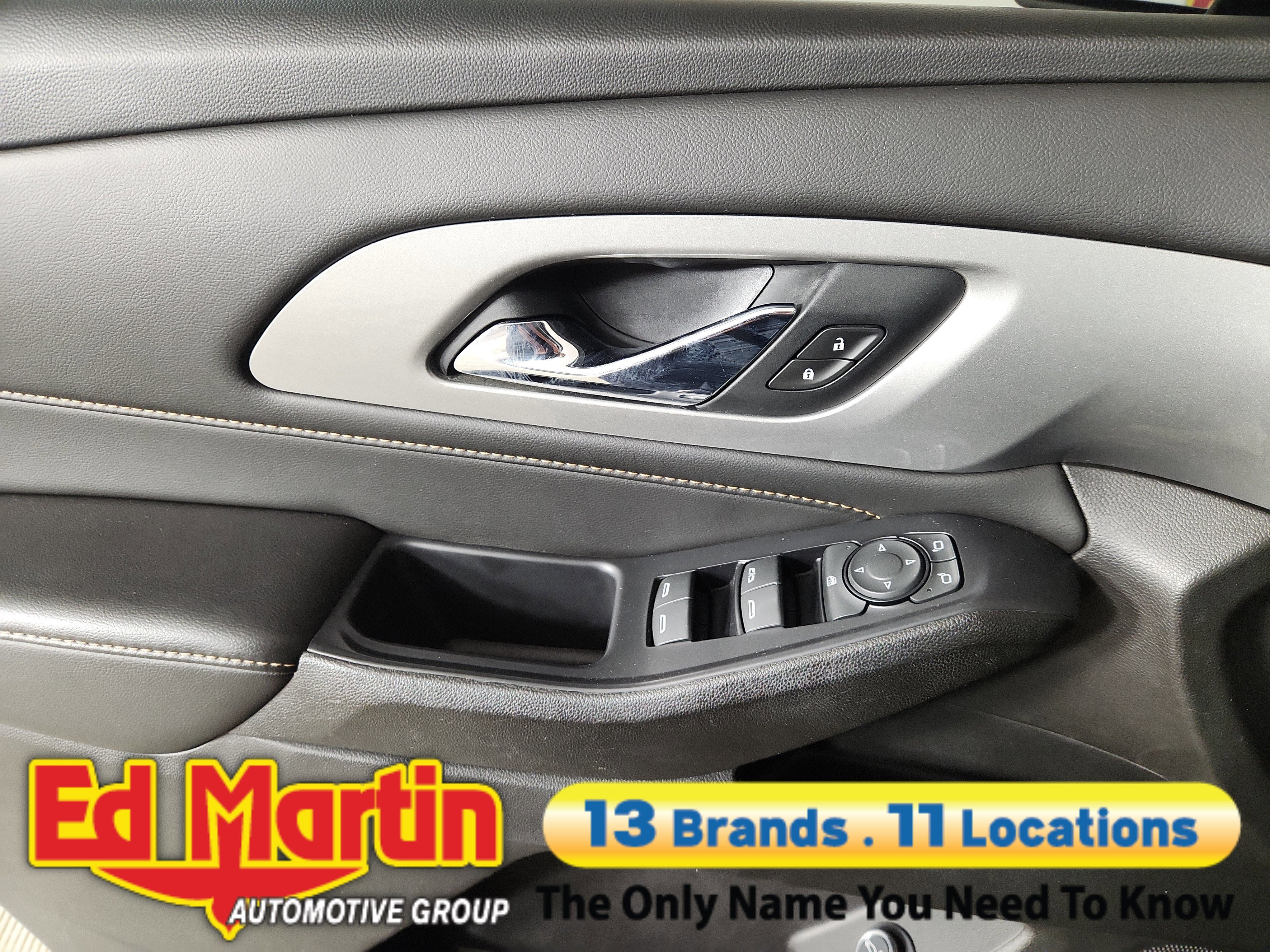 2021 Chevrolet Traverse LT Leather