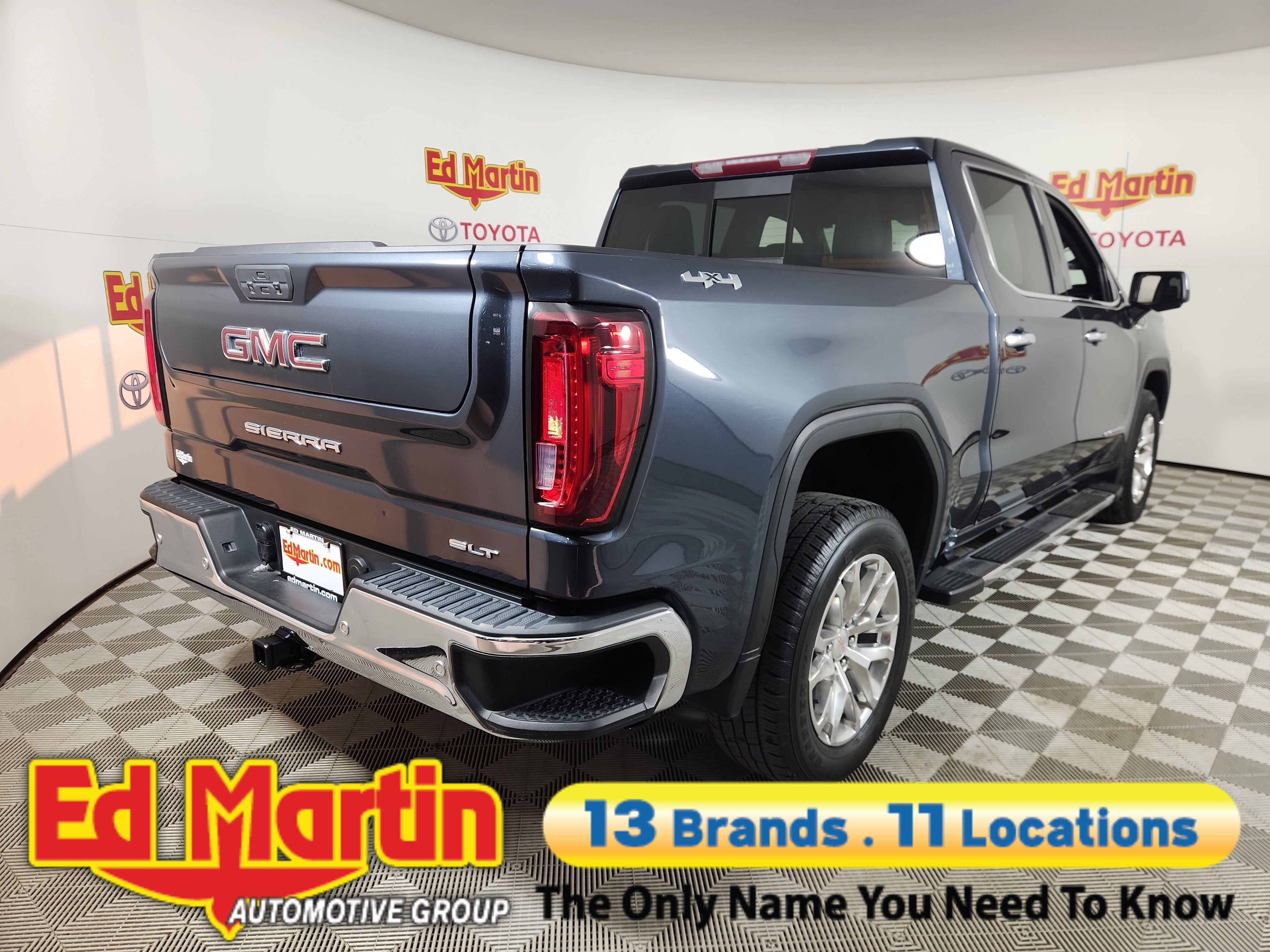 2021 GMC Sierra 1500 SLT